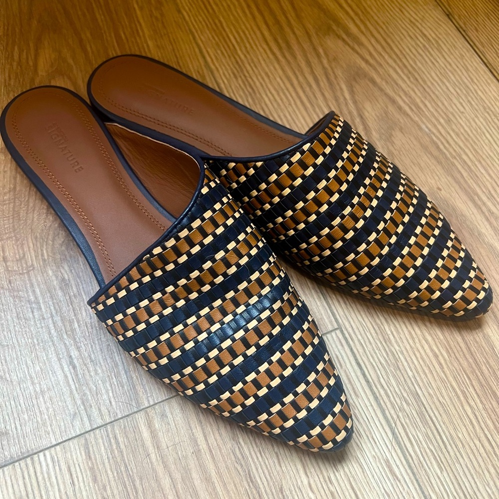 Nordstrom Signature Navy and Tan/Brown Woven Mule Slip On Shoes